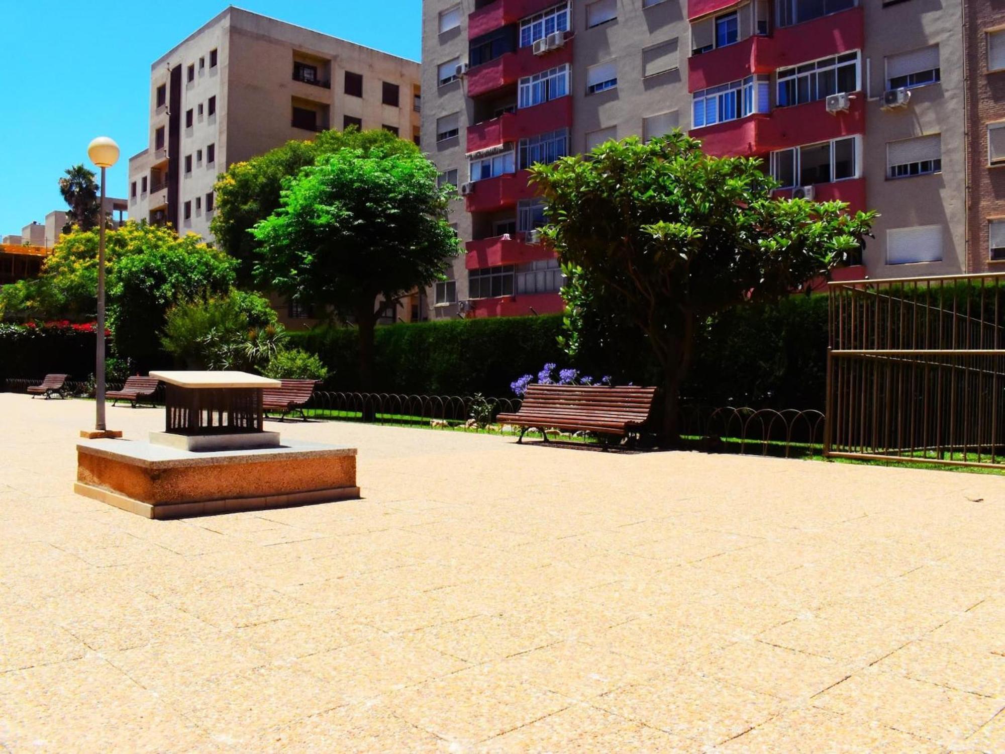 Amplio Y Luminoso Apartamento Cerca Del Centro Y La Playa Con Piscina Y Parking Privado Малага Екстериор снимка